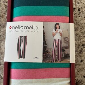 Hello Mello Holiday Lounge Pants (size L/XL) New with box